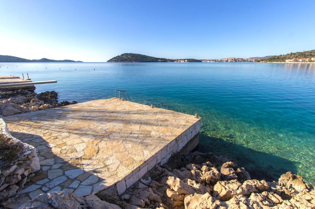 Apartmani Malis Ražanj Buitenkant foto