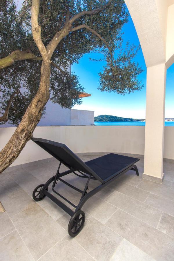 Apartmani Malis Ražanj Buitenkant foto