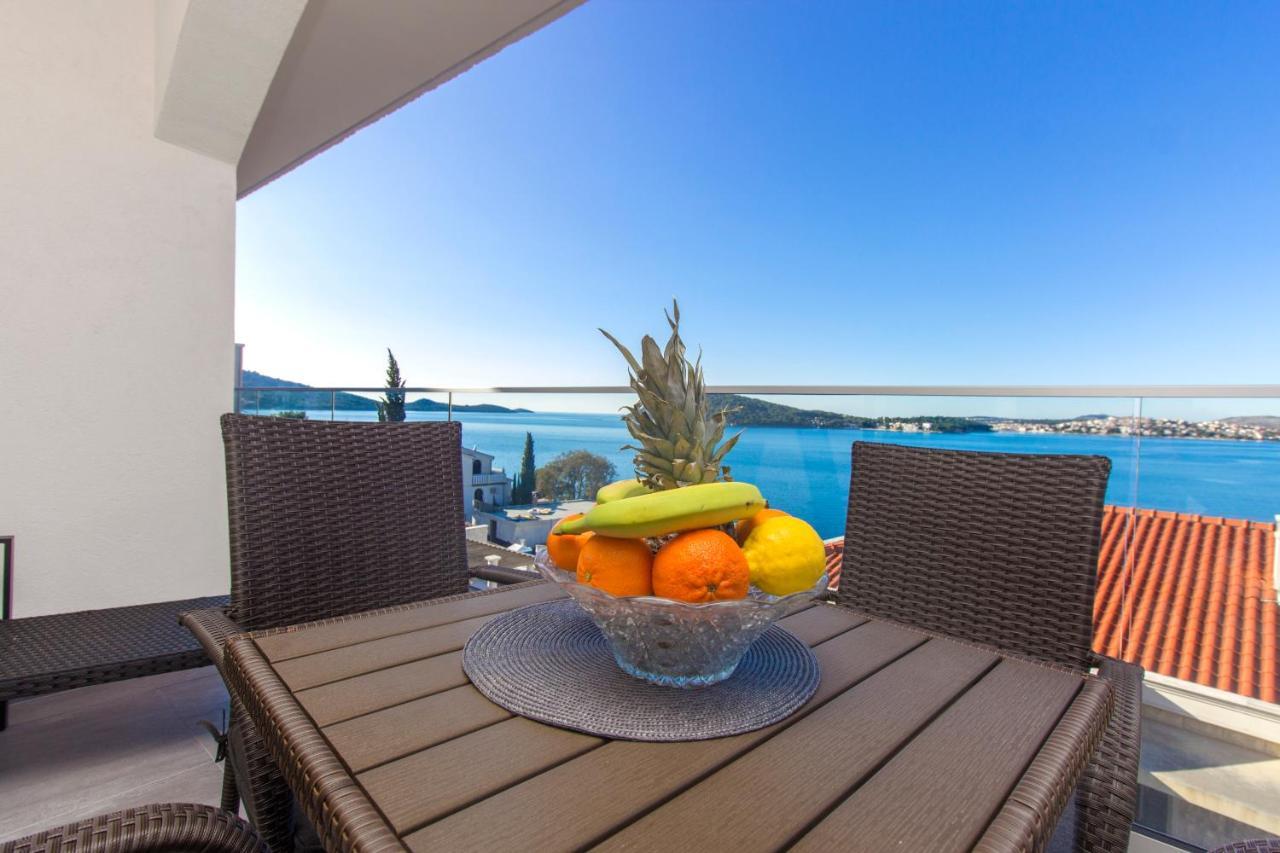 Apartmani Malis Ražanj Buitenkant foto