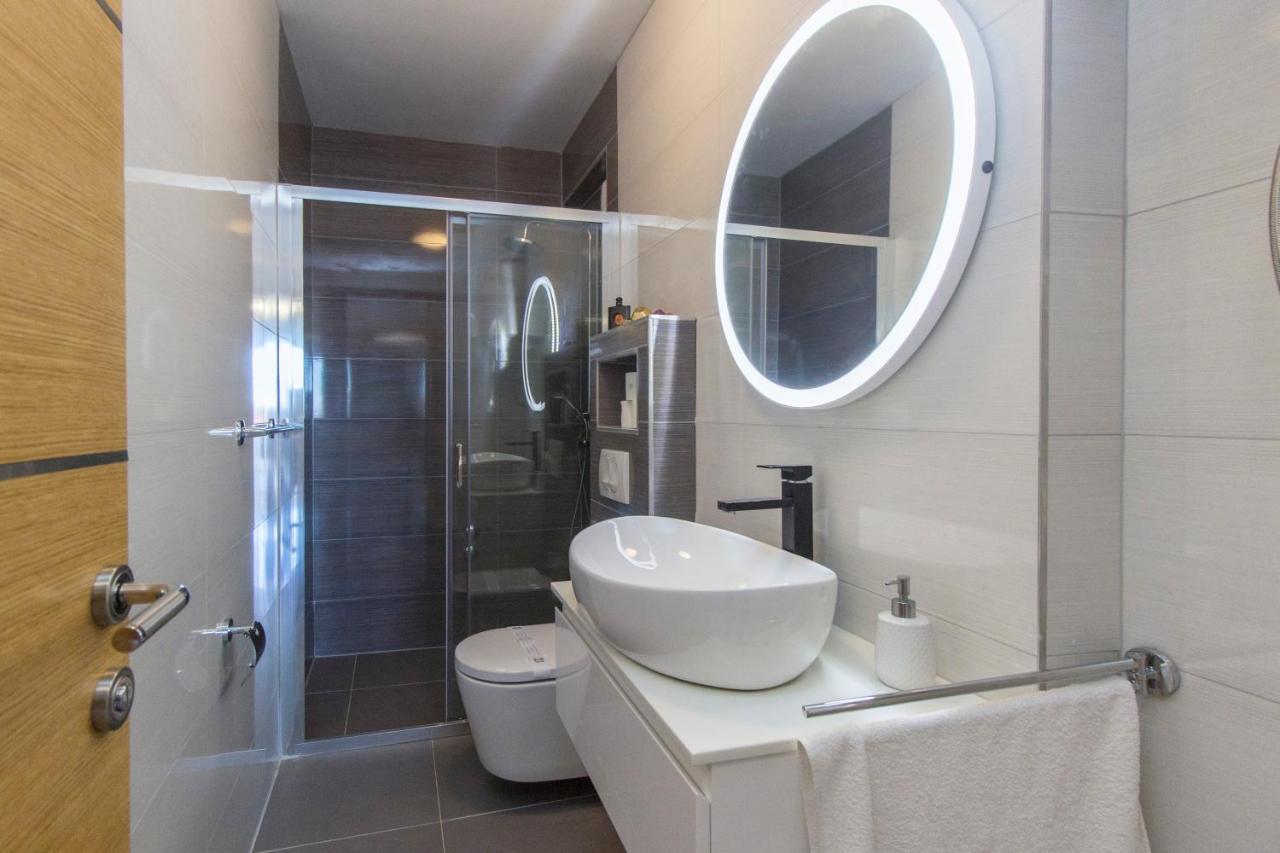 Apartmani Malis Ražanj Buitenkant foto