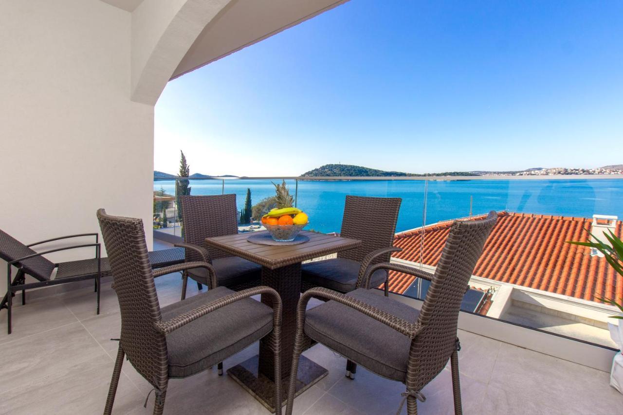 Apartmani Malis Ražanj Buitenkant foto